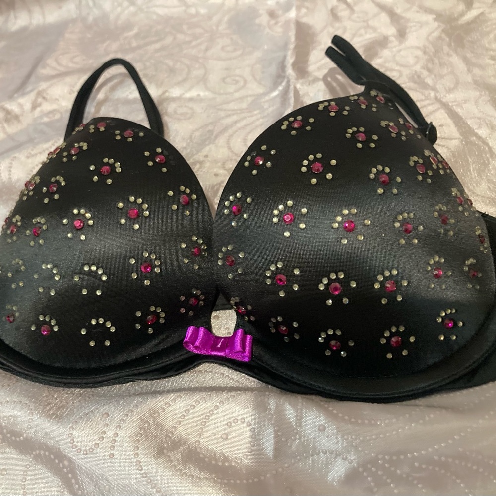 Very Sexy Victoria’s Secret Rhinestone Bra